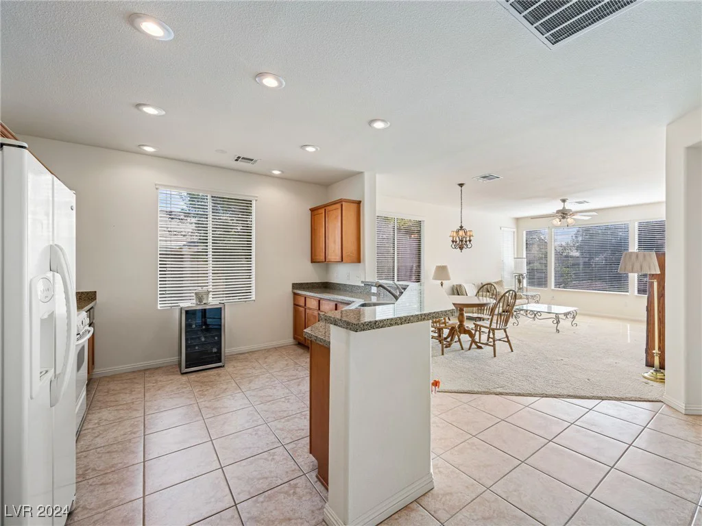 10215 Villa Arceno, Las Vegas, NV 89135