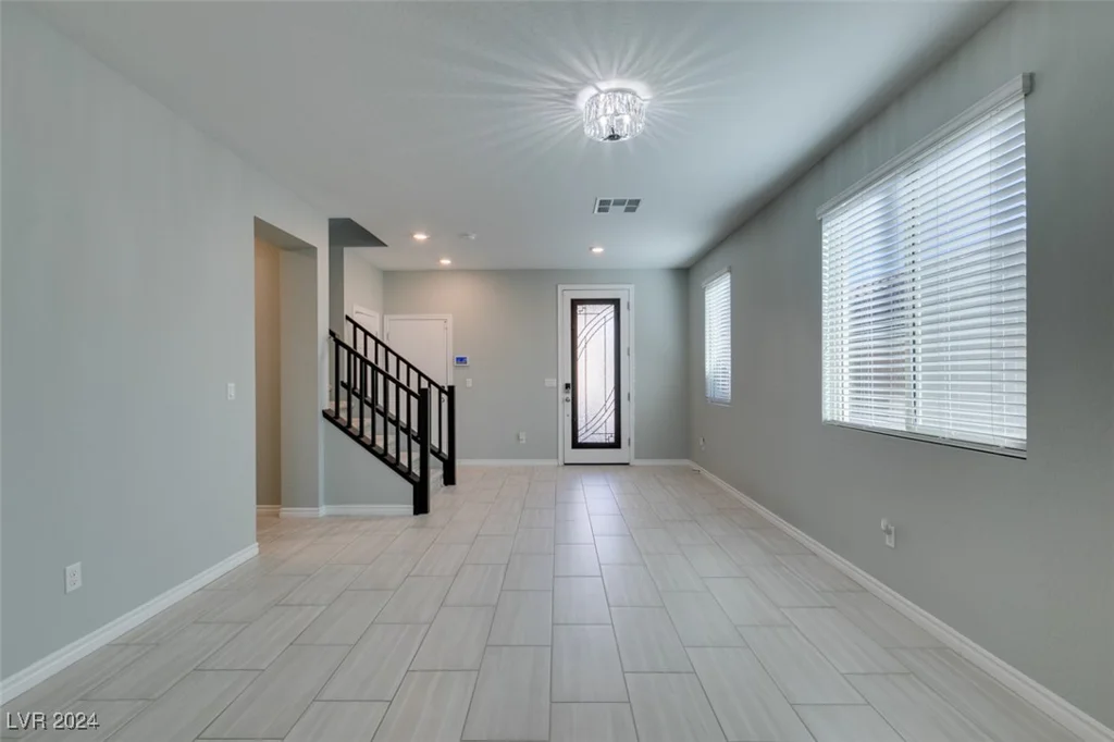 10137 Skye Saddle, Las Vegas, NV 89166