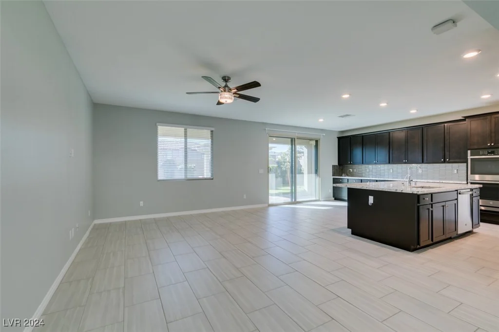 10137 Skye Saddle, Las Vegas, NV 89166