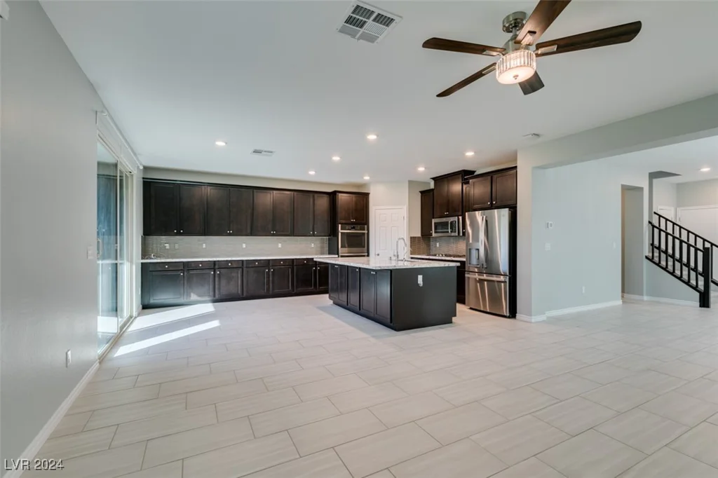 10137 Skye Saddle, Las Vegas, NV 89166