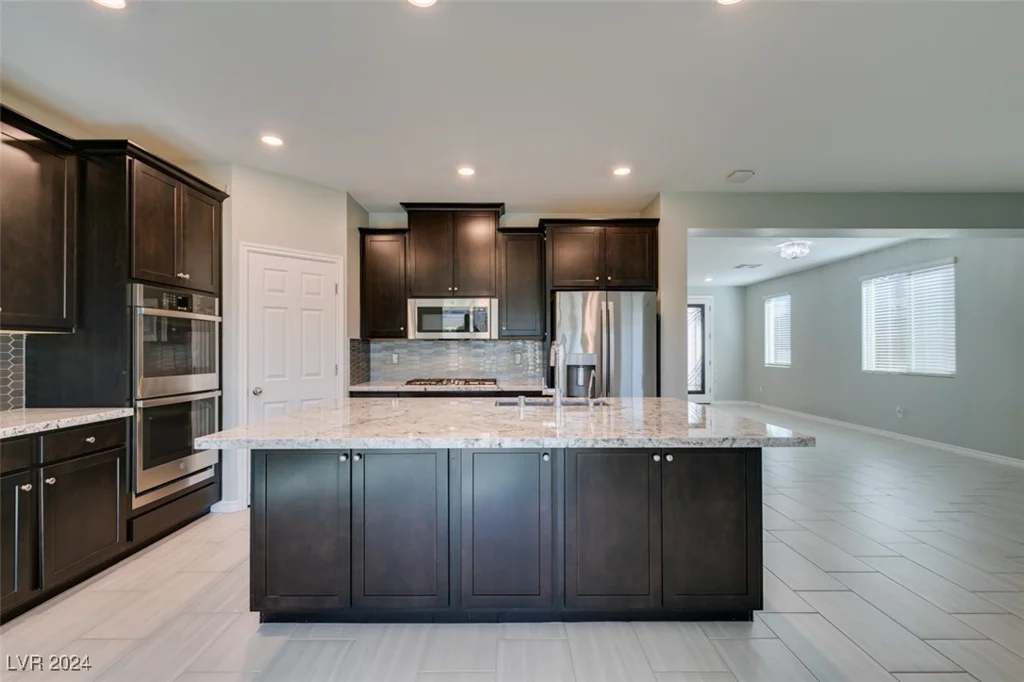 10137 Skye Saddle, Las Vegas, NV 89166