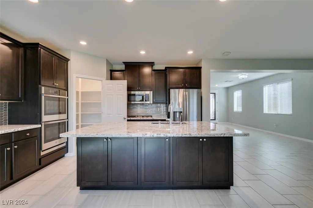 10137 Skye Saddle, Las Vegas, NV 89166