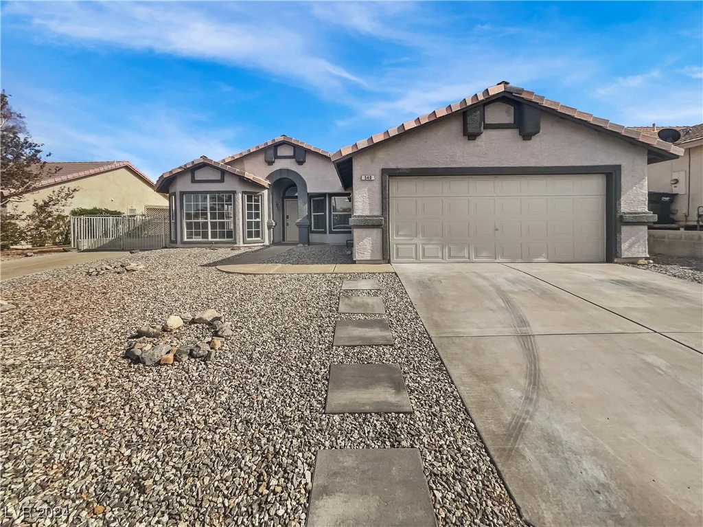 540 Brownlee, Henderson, NV 89015