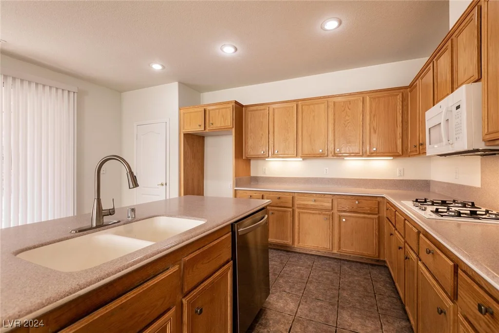 3065 Blue Monaco, Las Vegas, NV 89117