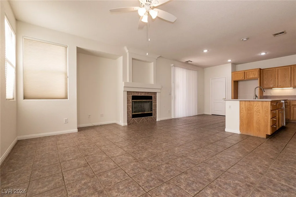 3065 Blue Monaco, Las Vegas, NV 89117