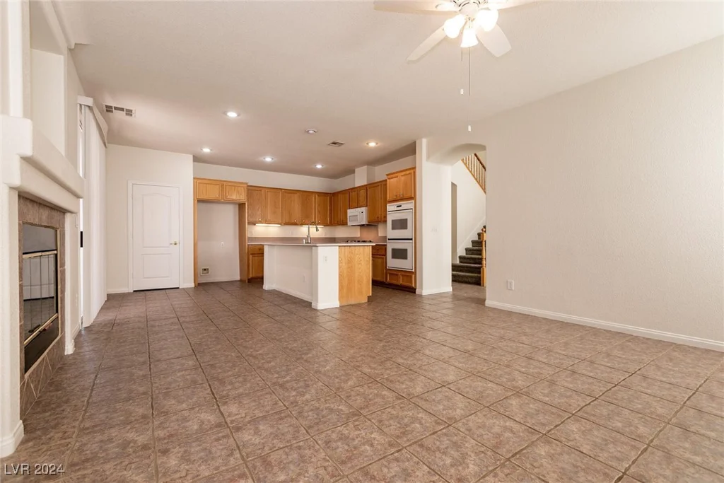 3065 Blue Monaco, Las Vegas, NV 89117