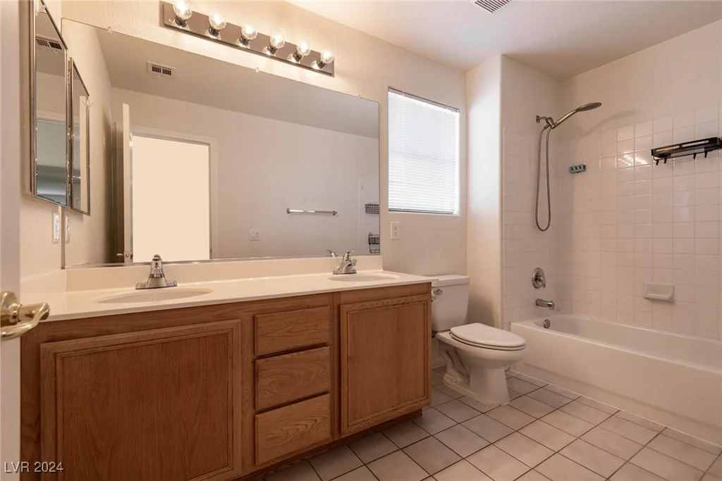 3065 Blue Monaco, Las Vegas, NV 89117