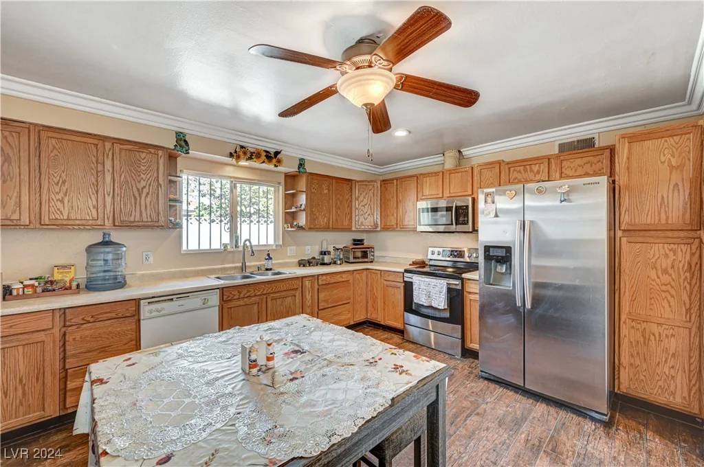 208 Prince, Las Vegas, NV 89110