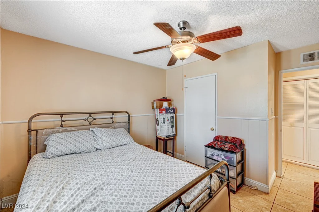 208 Prince, Las Vegas, NV 89110