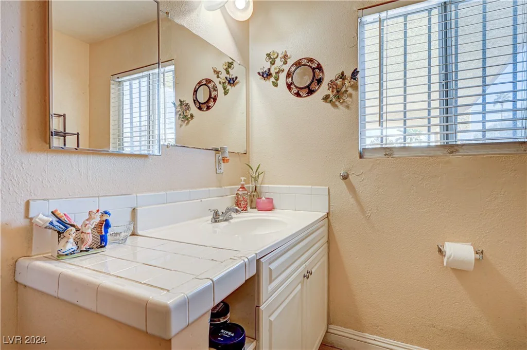 208 Prince, Las Vegas, NV 89110