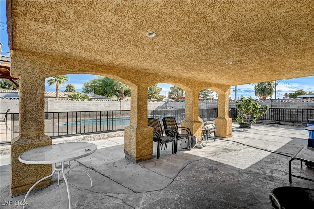 208 Prince, Las Vegas, NV 89110