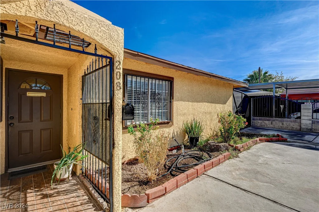 208 Prince, Las Vegas, NV 89110