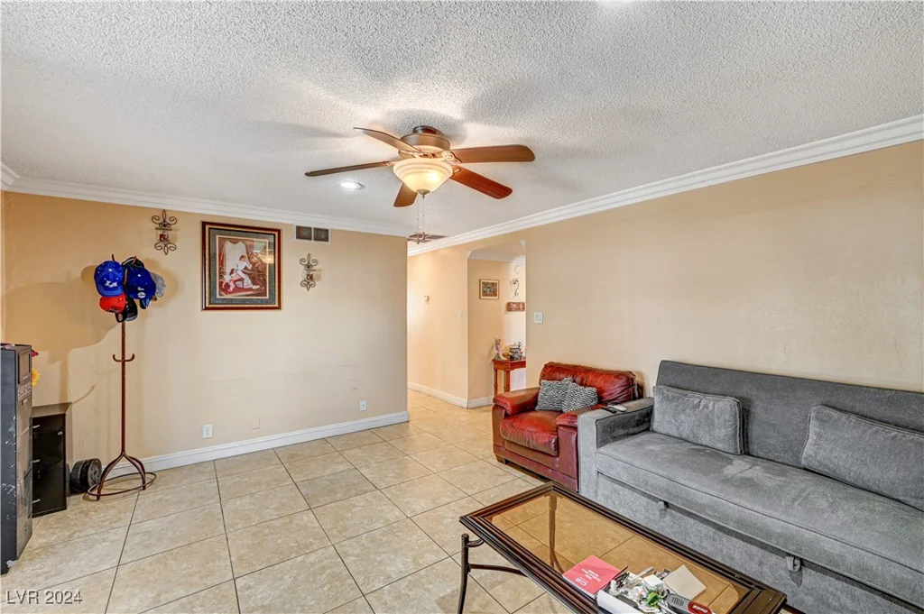 208 Prince, Las Vegas, NV 89110