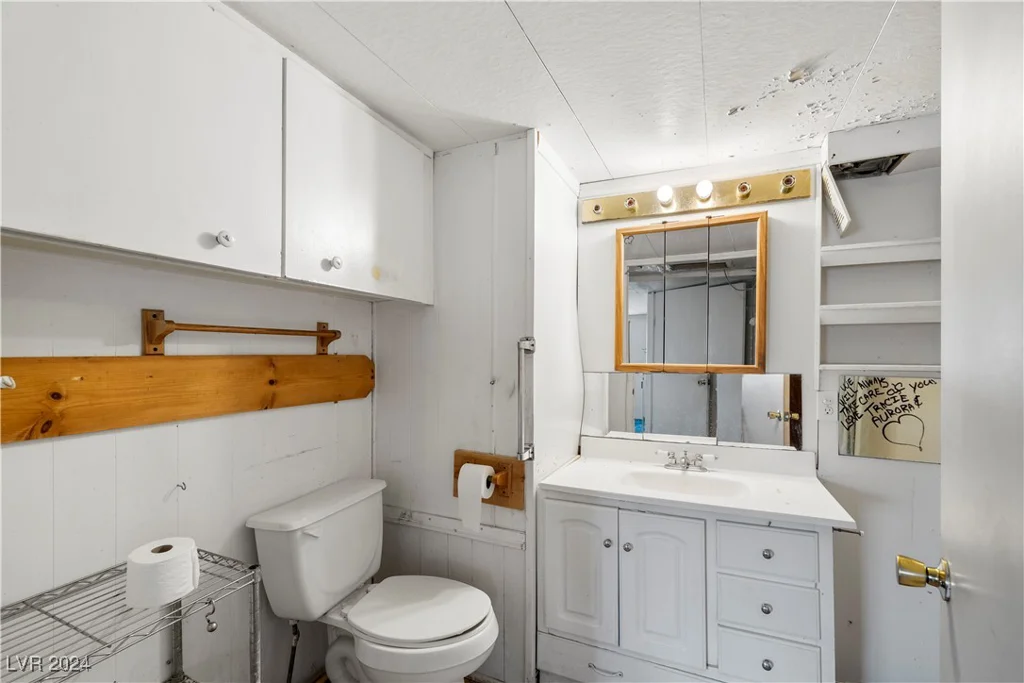 200 Hoyt, Beatty, NV 89003