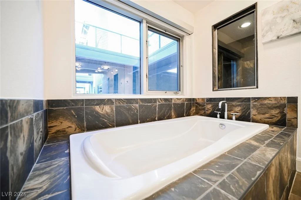 11441 Allerton Park, Las Vegas, NV 89135