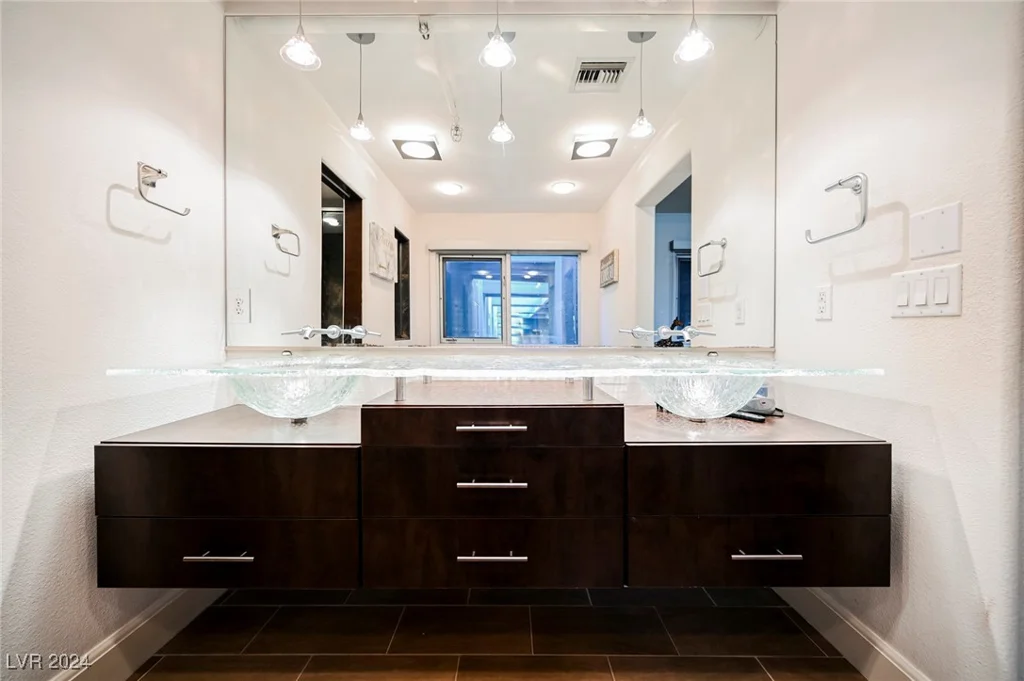 11441 Allerton Park, Las Vegas, NV 89135