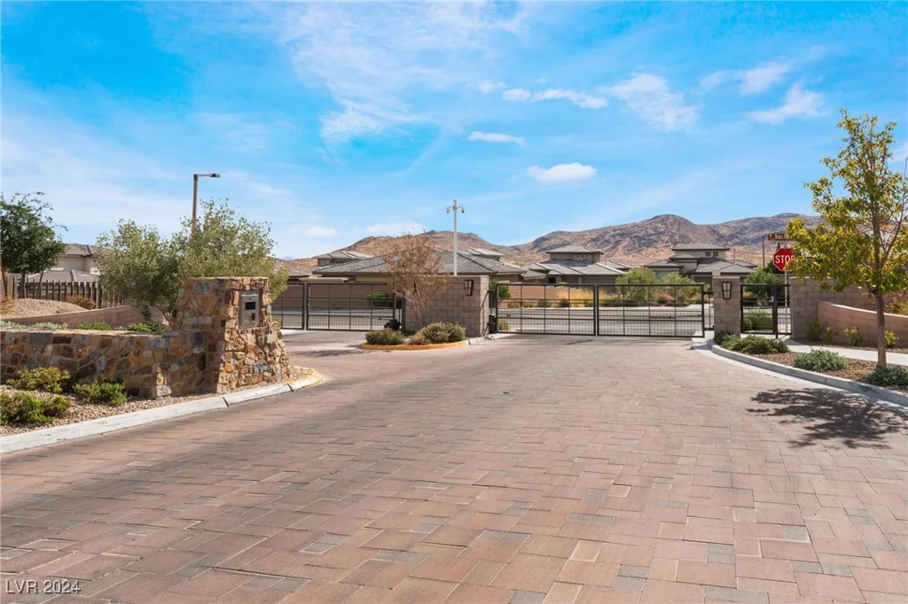 12446 Brass Ridge, Las Vegas, NV 89138