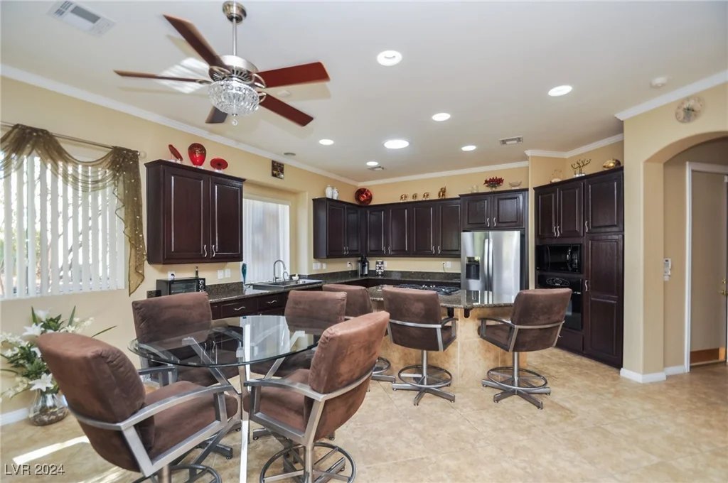 10385 Luna Magico, Las Vegas, NV 89135