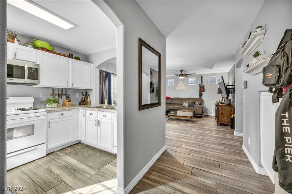 6240 Oread, Las Vegas, NV 89139