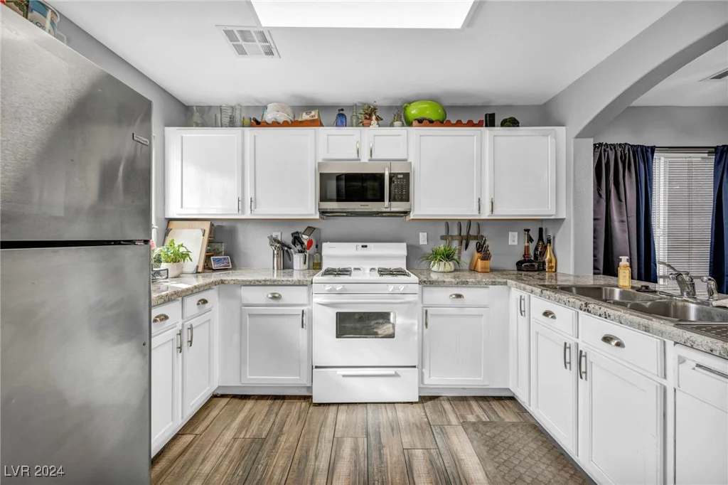 6240 Oread, Las Vegas, NV 89139