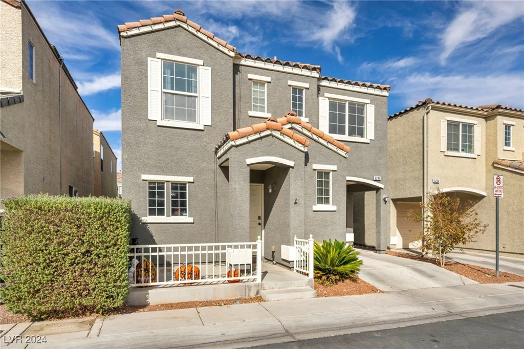 6240 Oread, Las Vegas, NV 89139