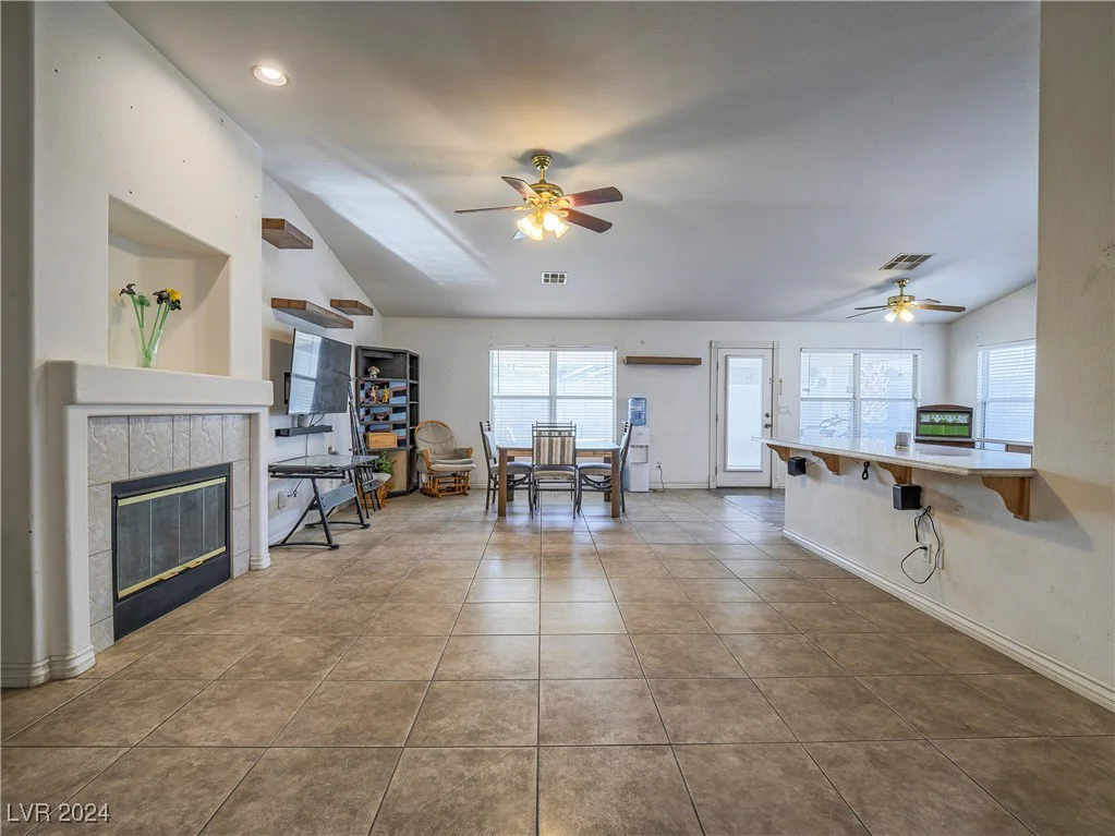 6209 Peggotty, Las Vegas, NV 89130