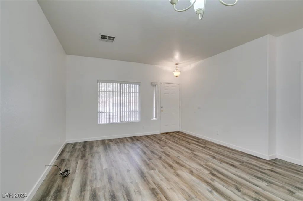 6214 Osaka Pearl, North Las Vegas, NV 89031