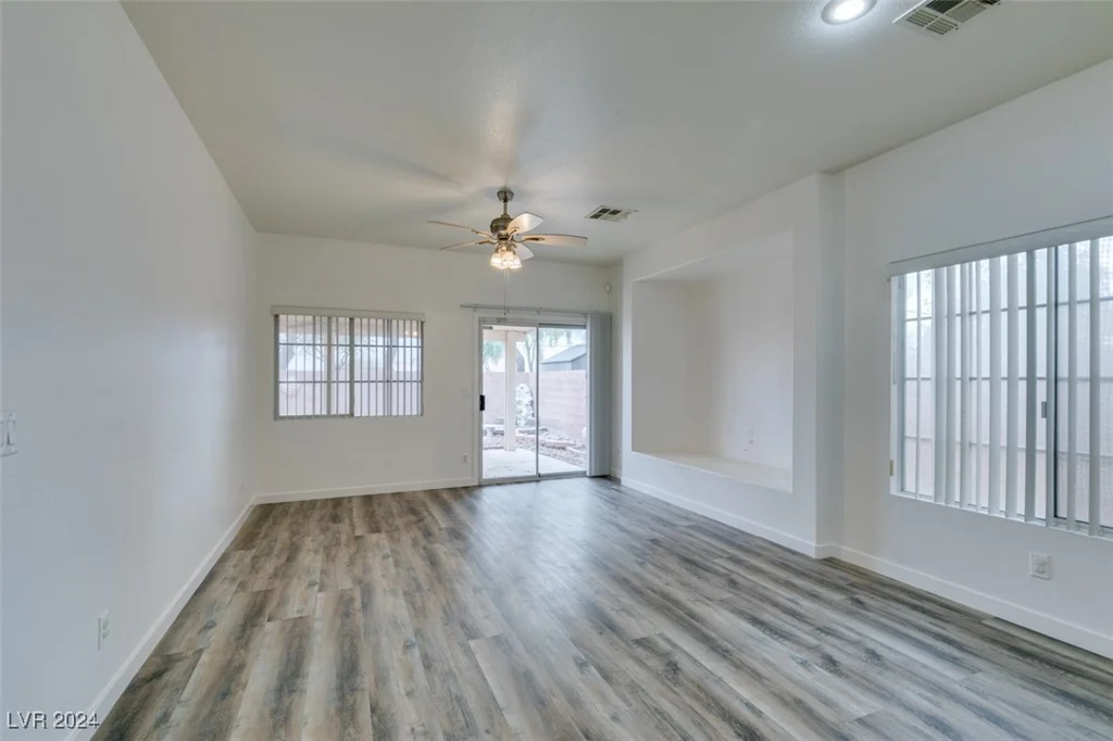 6214 Osaka Pearl, North Las Vegas, NV 89031