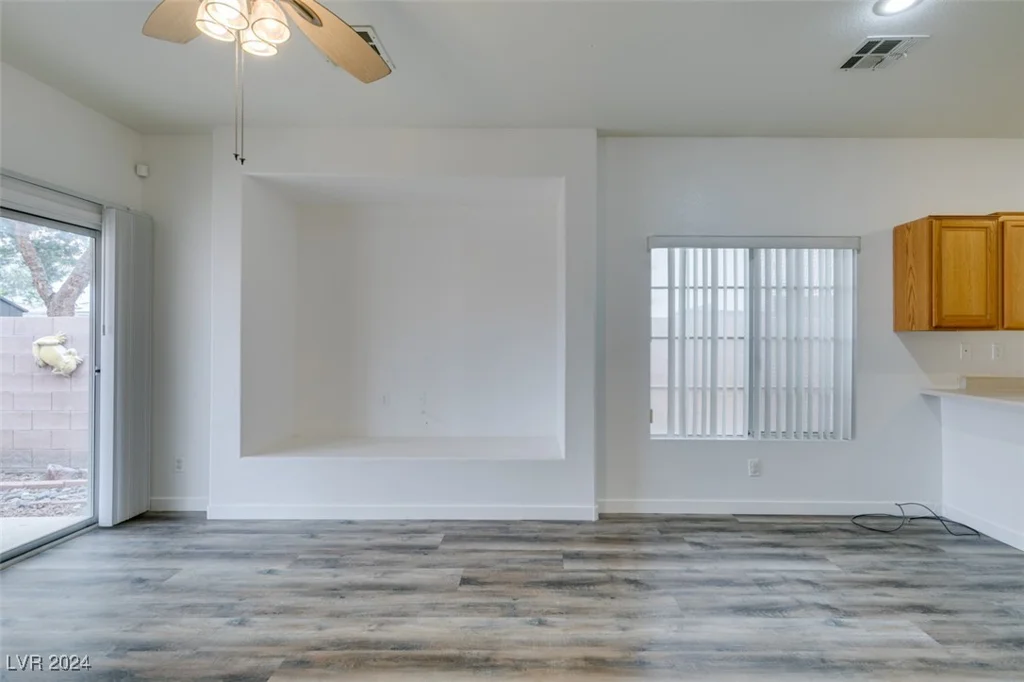 6214 Osaka Pearl, North Las Vegas, NV 89031
