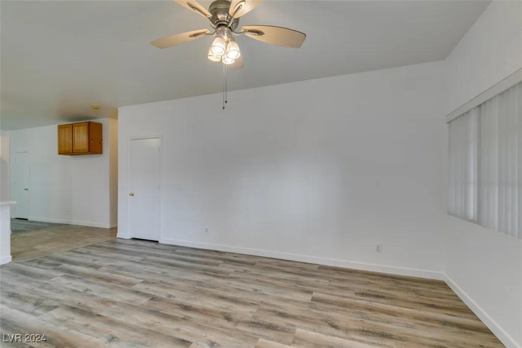 6214 Osaka Pearl, North Las Vegas, NV 89031