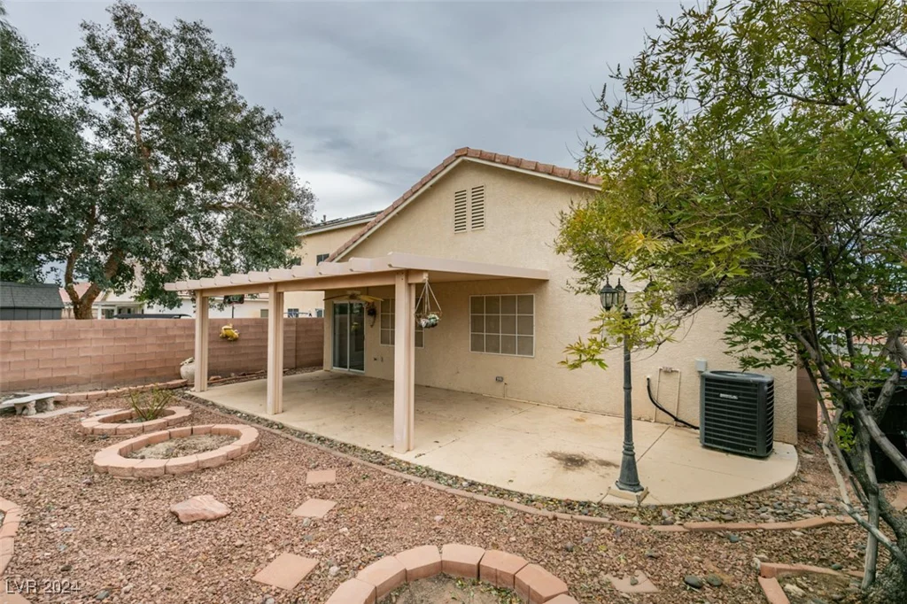6214 Osaka Pearl, North Las Vegas, NV 89031