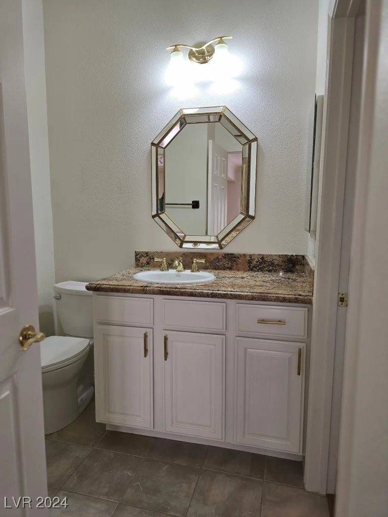 333 Mill Hollow, Las Vegas, NV 89107