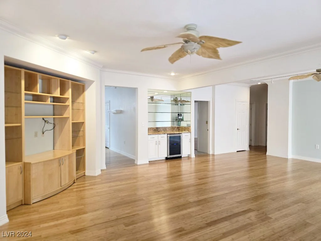 333 Mill Hollow, Las Vegas, NV 89107