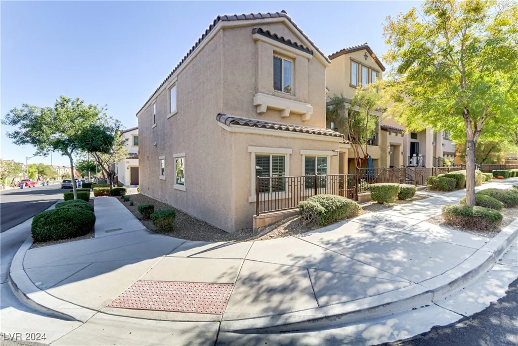 7733 Lively Loom, Las Vegas, NV 89149