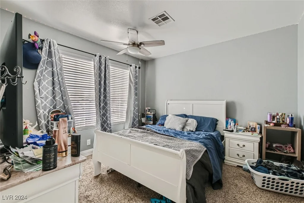 1450 Watercreek, North Las Vegas, NV 89032