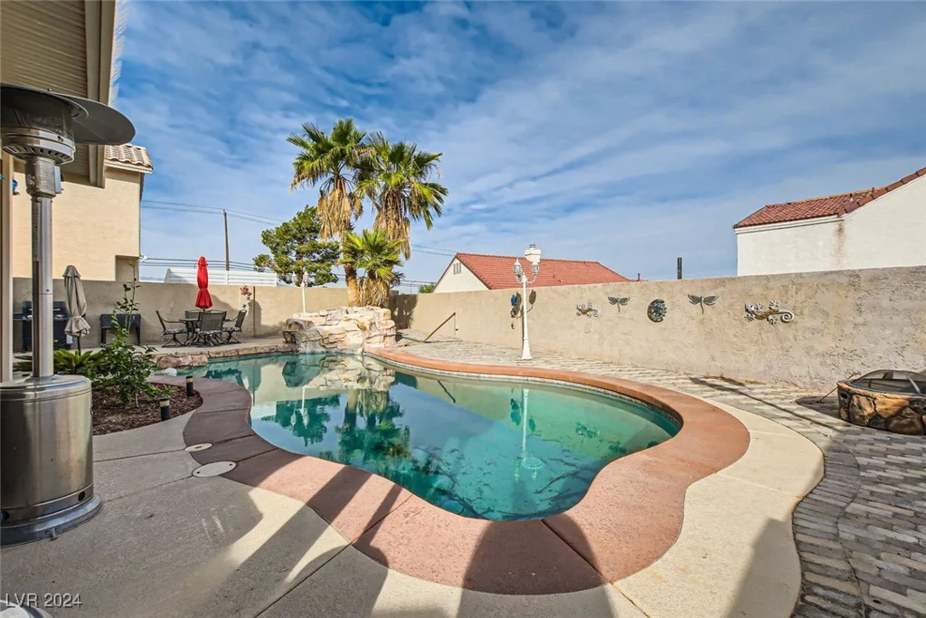 1450 Watercreek, North Las Vegas, NV 89032