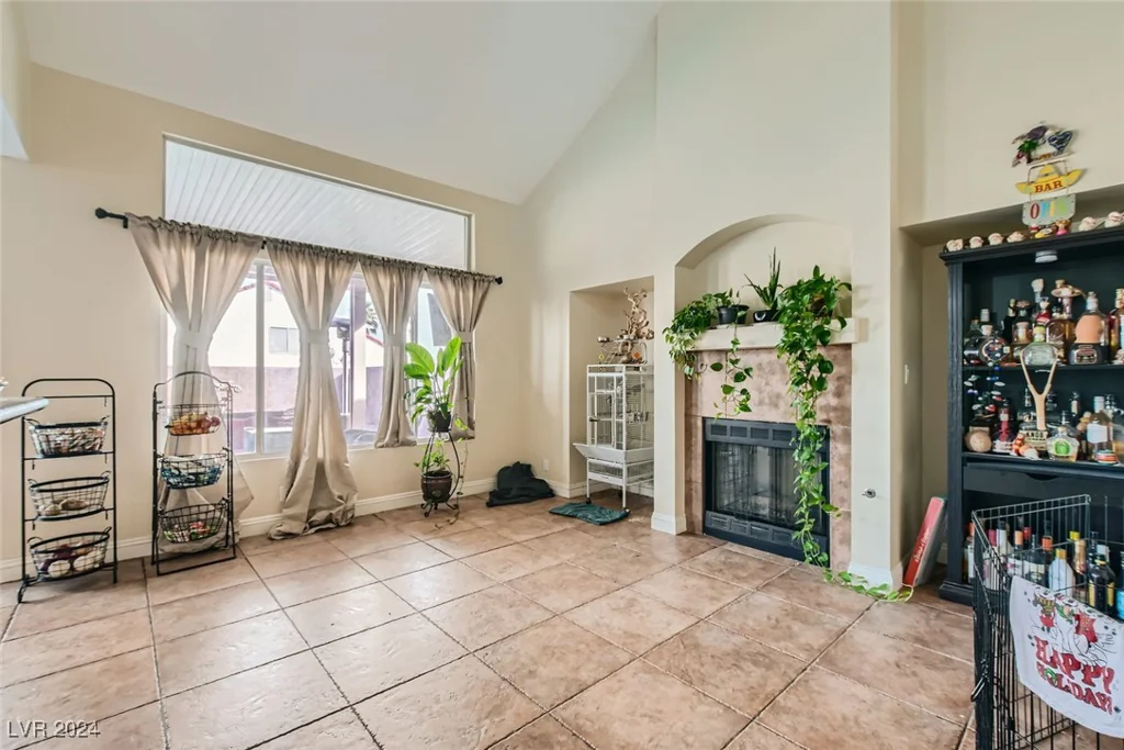 1450 Watercreek, North Las Vegas, NV 89032
