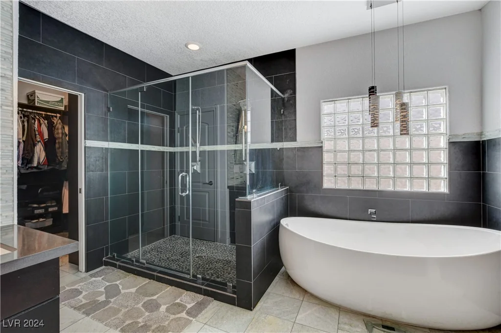 8128 Bay Harbor, Las Vegas, NV 89128