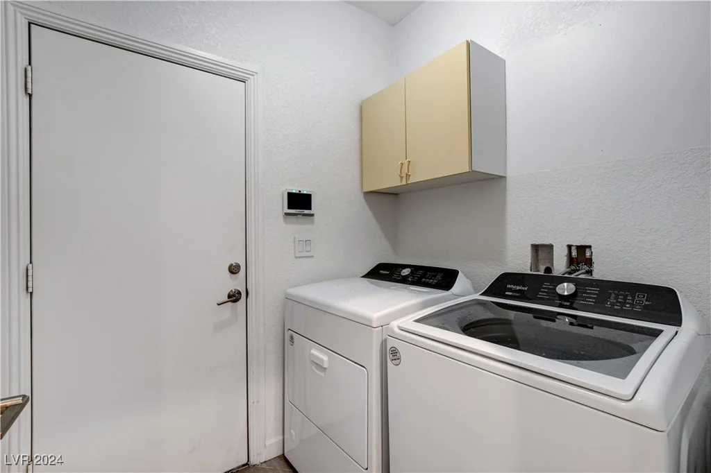 8128 Bay Harbor, Las Vegas, NV 89128