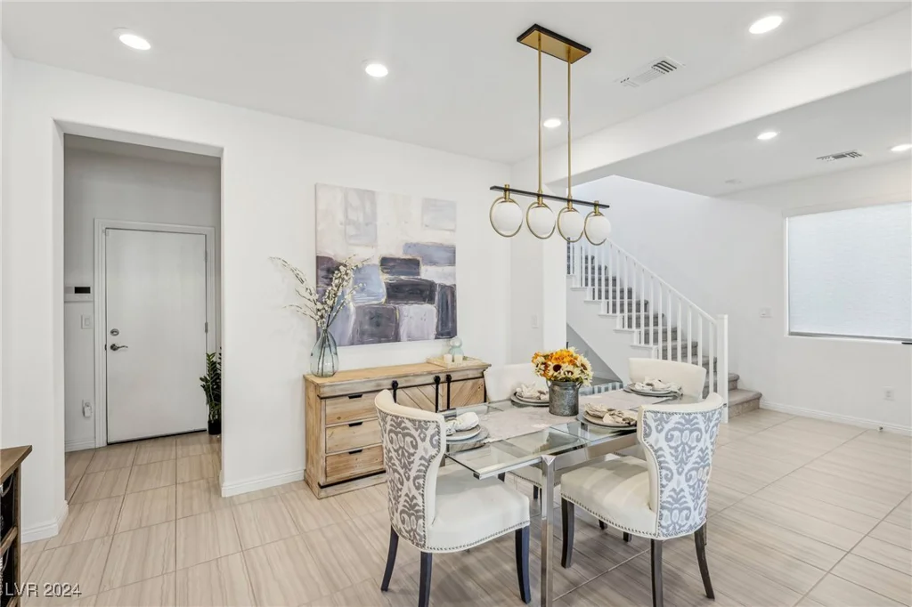 10172 Magnolia Creek, Las Vegas, NV 89141
