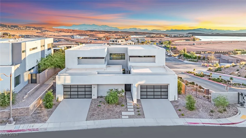 28 Rainbow Point, Henderson, NV 89011
