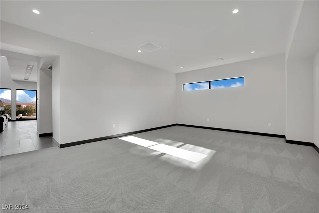 28 Rainbow Point, Henderson, NV 89011