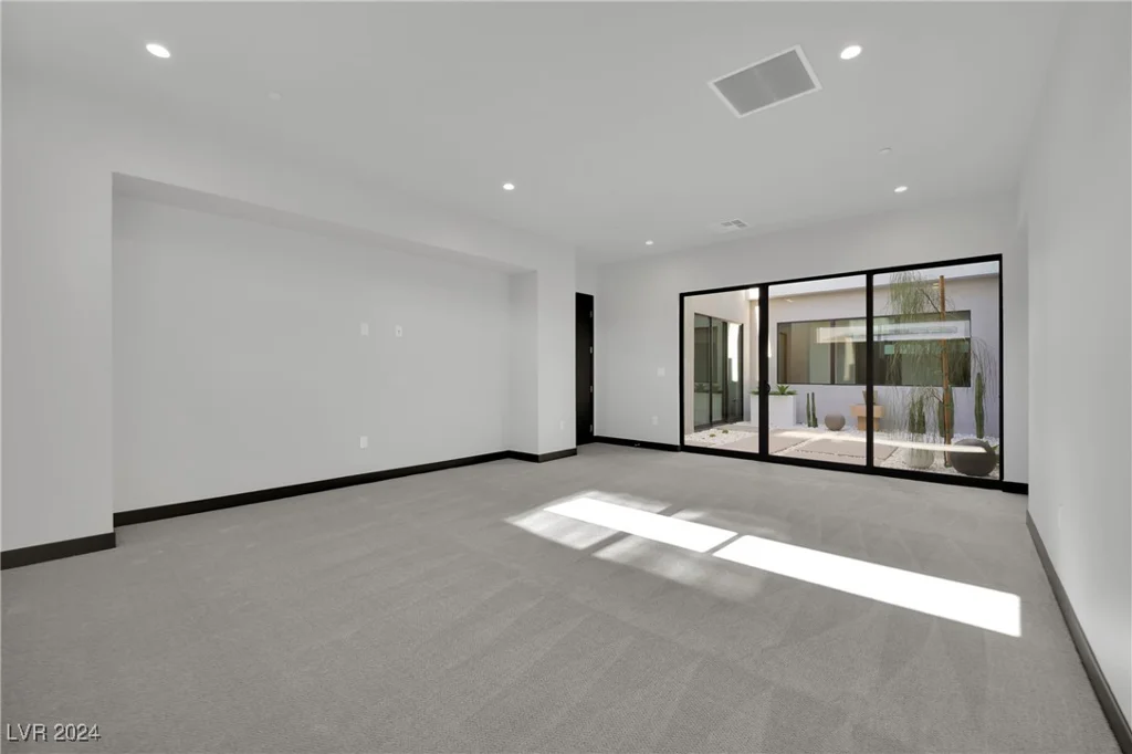 28 Rainbow Point, Henderson, NV 89011