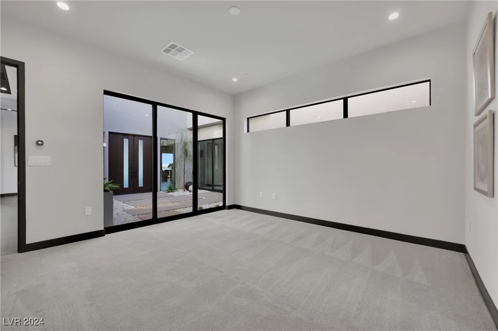 28 Rainbow Point, Henderson, NV 89011