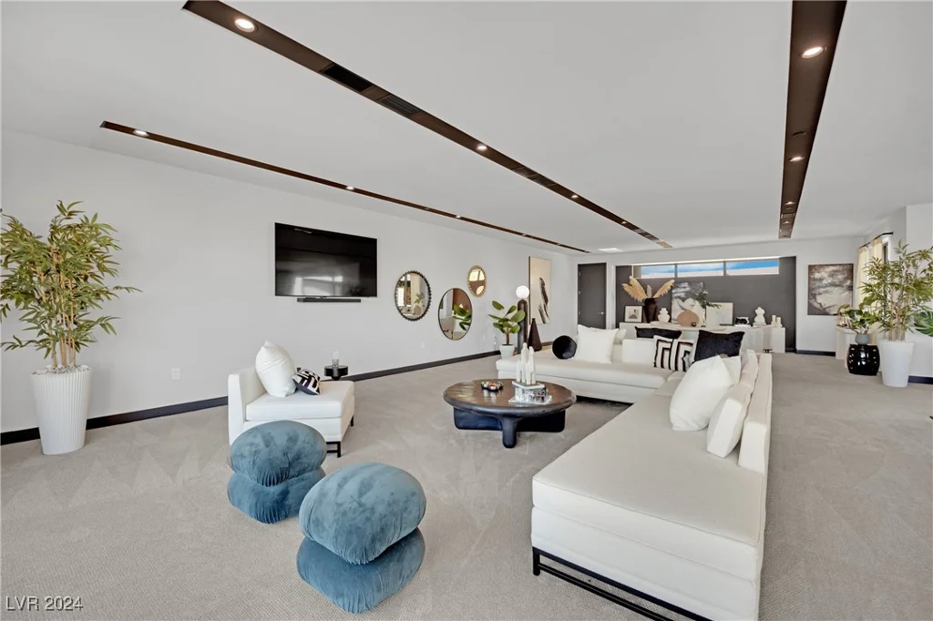 28 Rainbow Point, Henderson, NV 89011