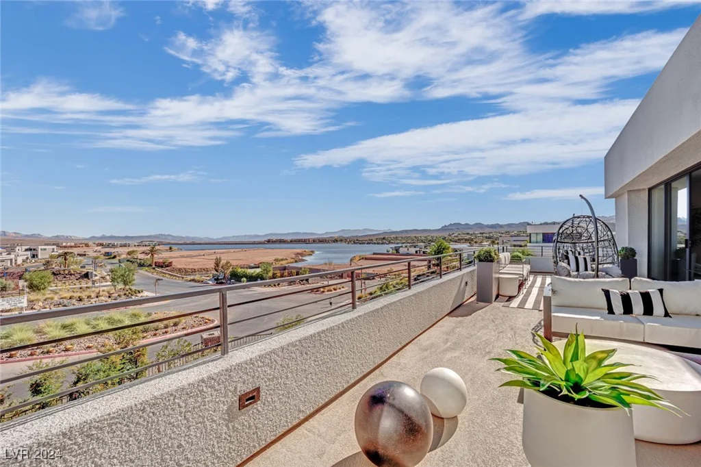 28 Rainbow Point, Henderson, NV 89011