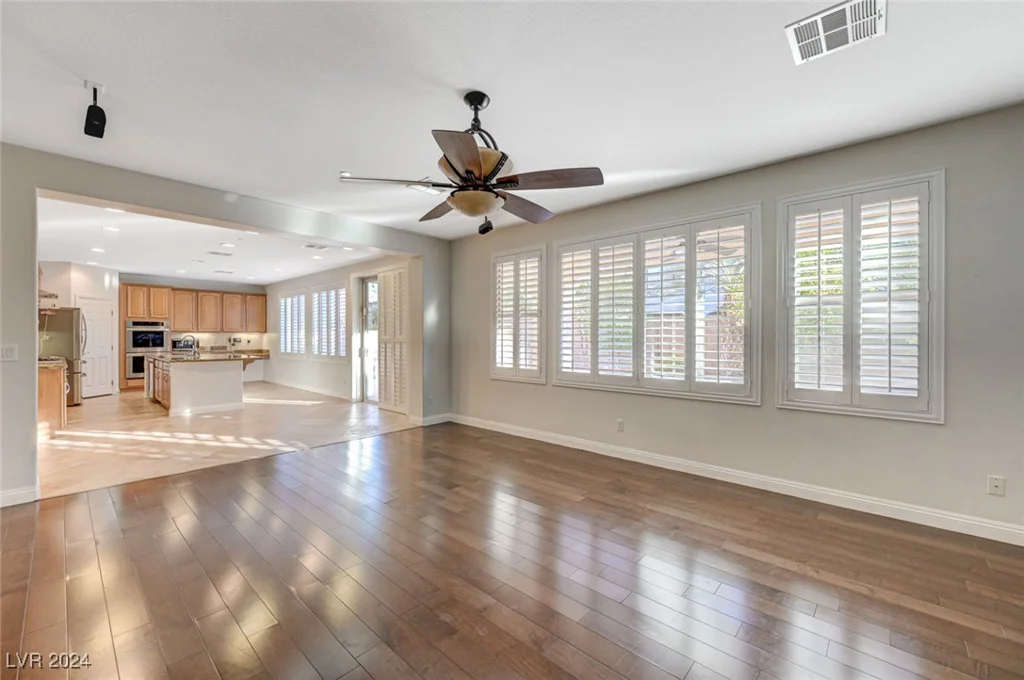 7943 Sleeping Lily, Las Vegas, NV 89178