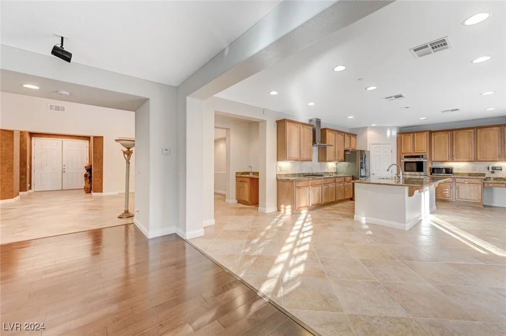 7943 Sleeping Lily, Las Vegas, NV 89178