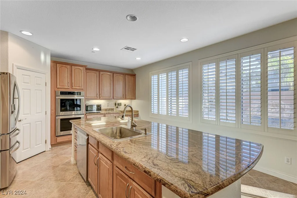 7943 Sleeping Lily, Las Vegas, NV 89178