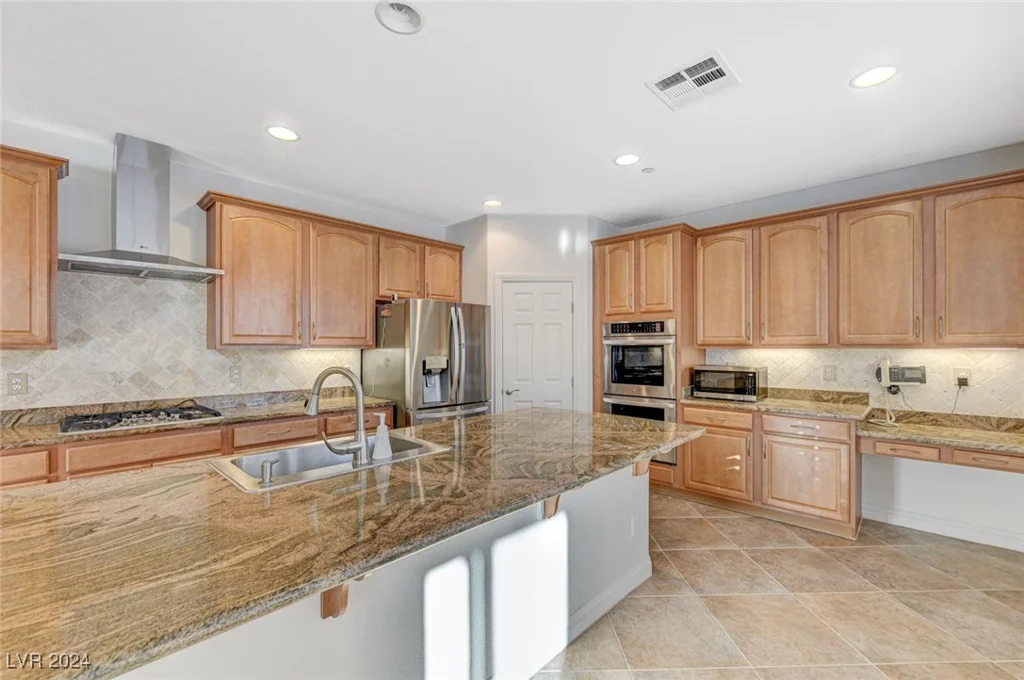 7943 Sleeping Lily, Las Vegas, NV 89178
